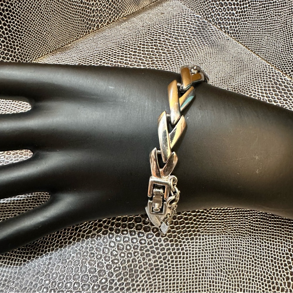 Monet vintage silver tone bracelet